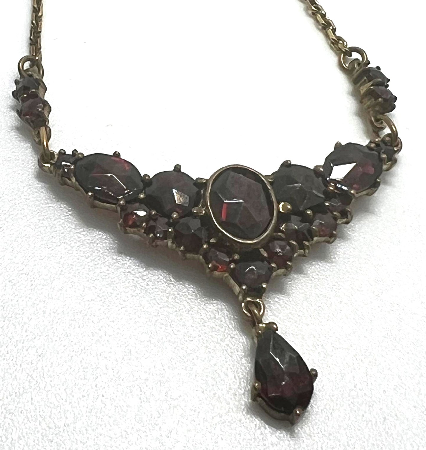 Antikes Granat Collier Böhmen