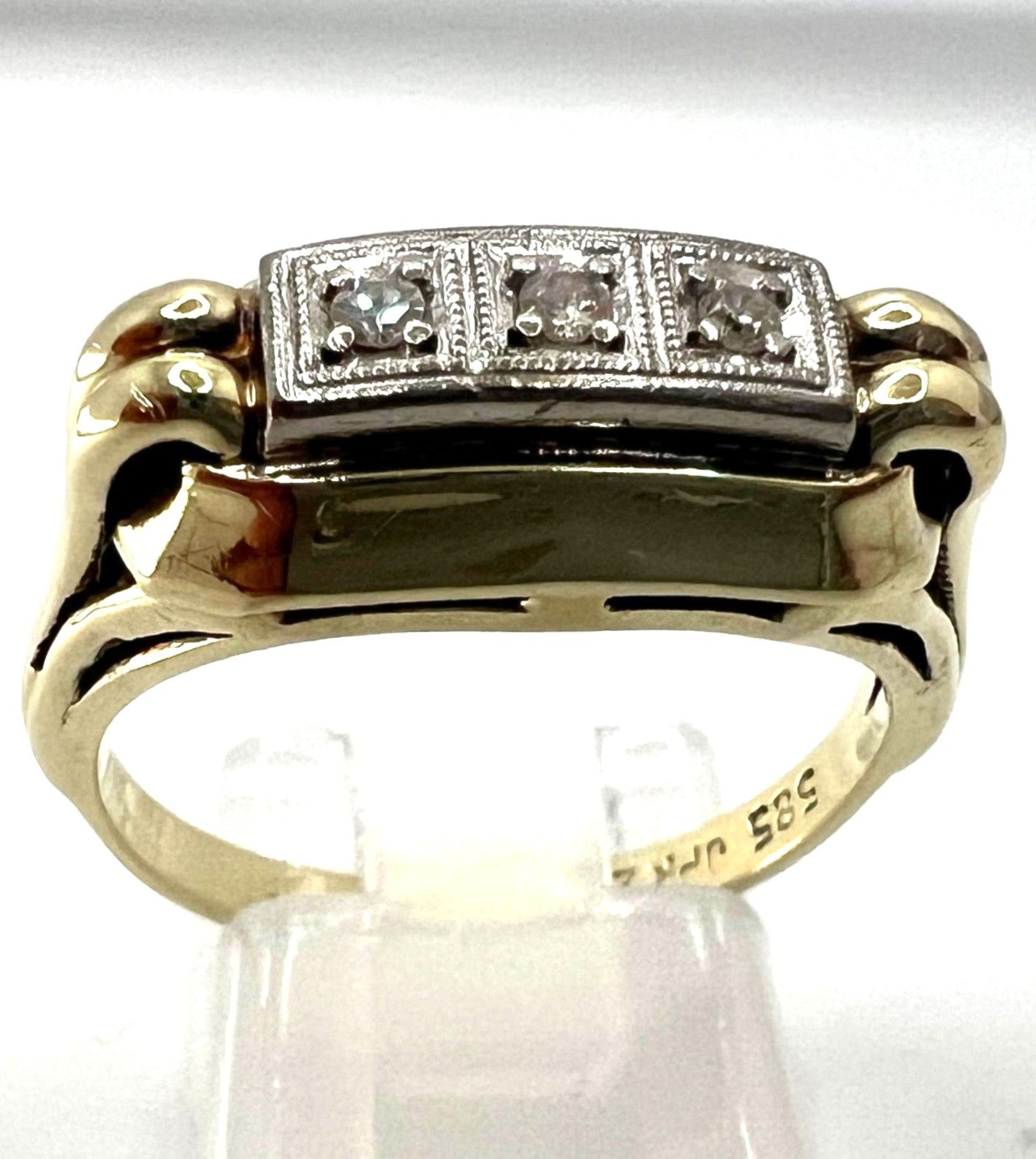 Art Déco Ring aus 585 Gold