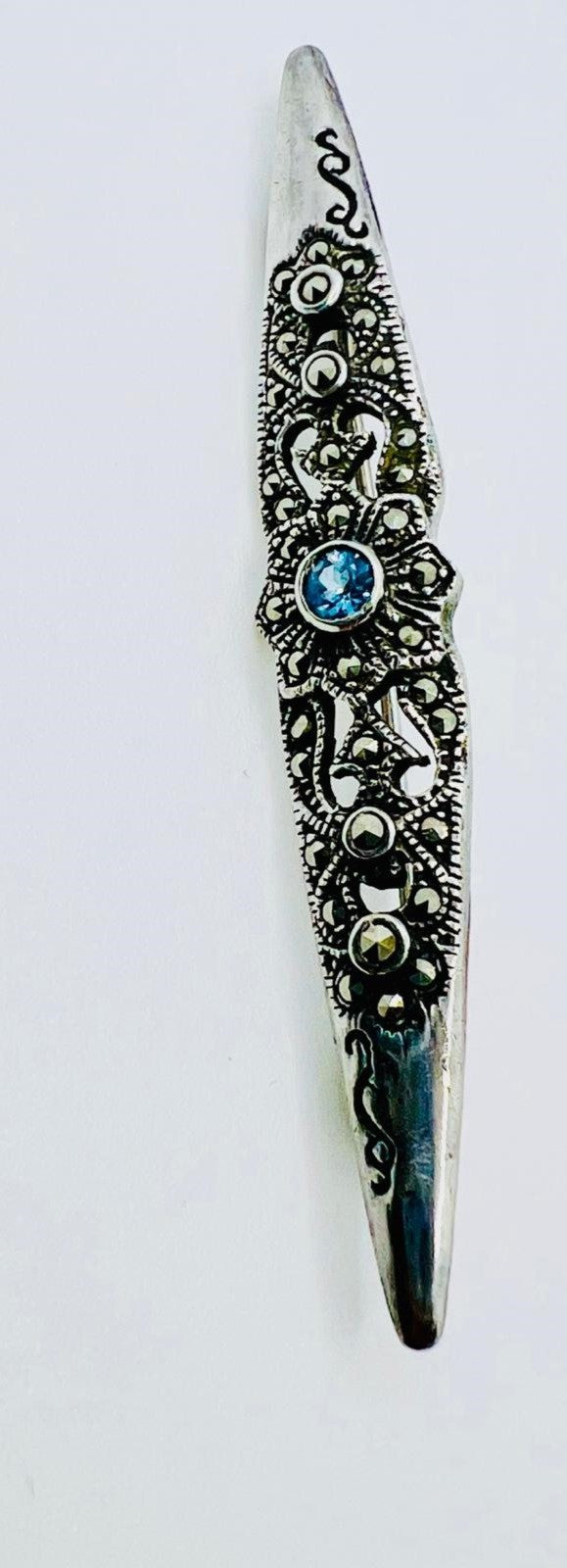 Art Deco Brosche mit Markasit & Topas