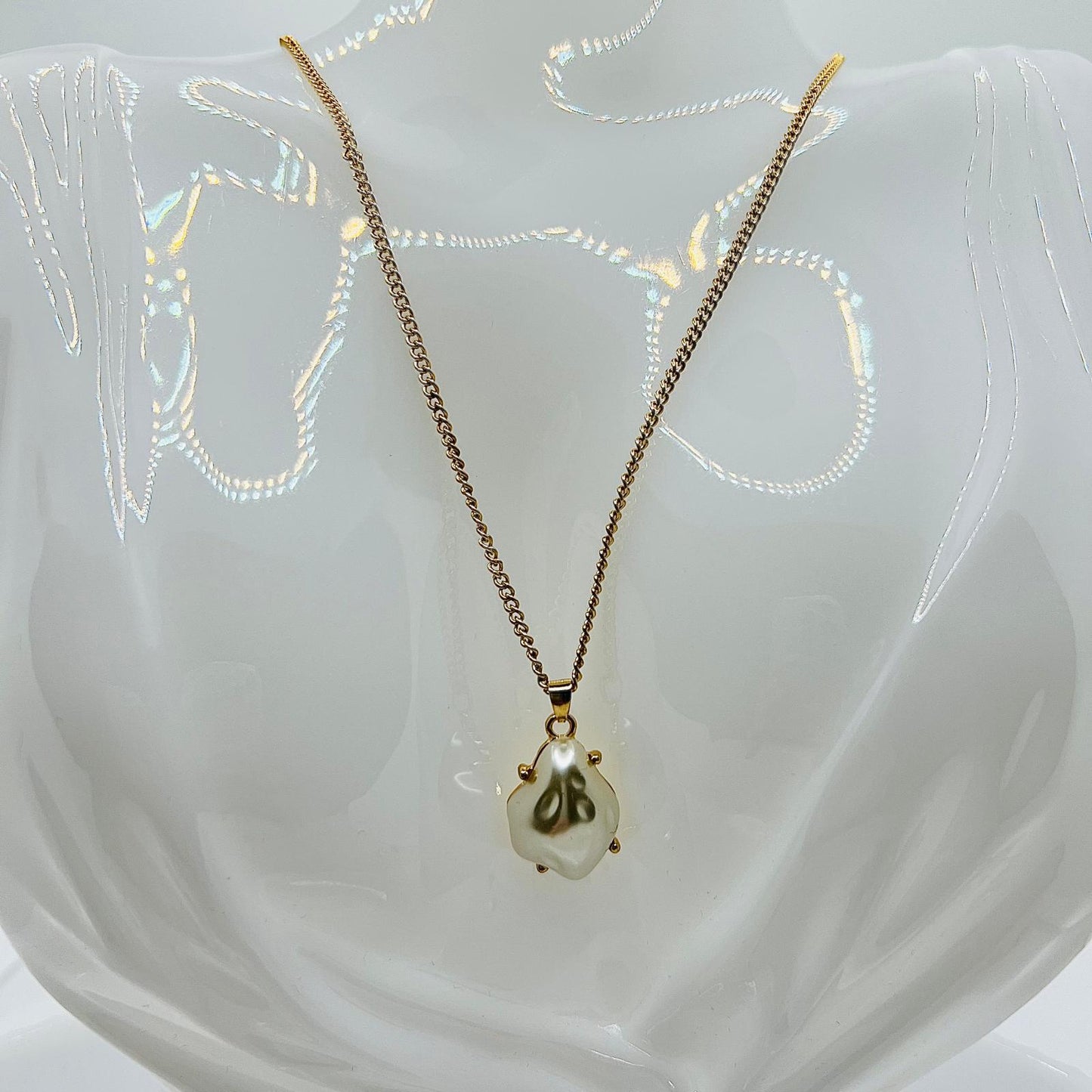 Barock Perlen Set Anhänger Kette Ring und Ohrringe