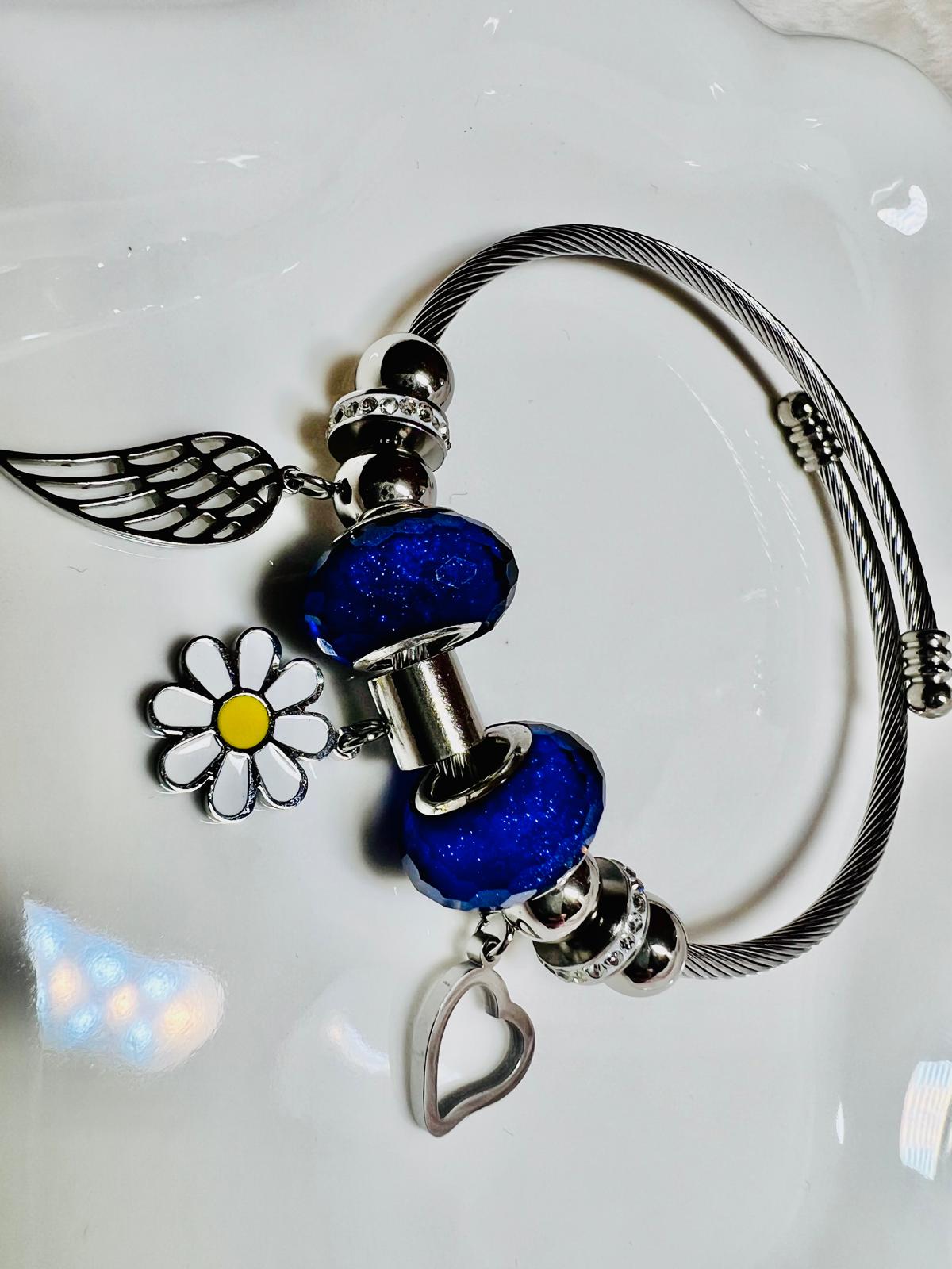 Charms Armreif aus Edelstahl Gänseblümchen