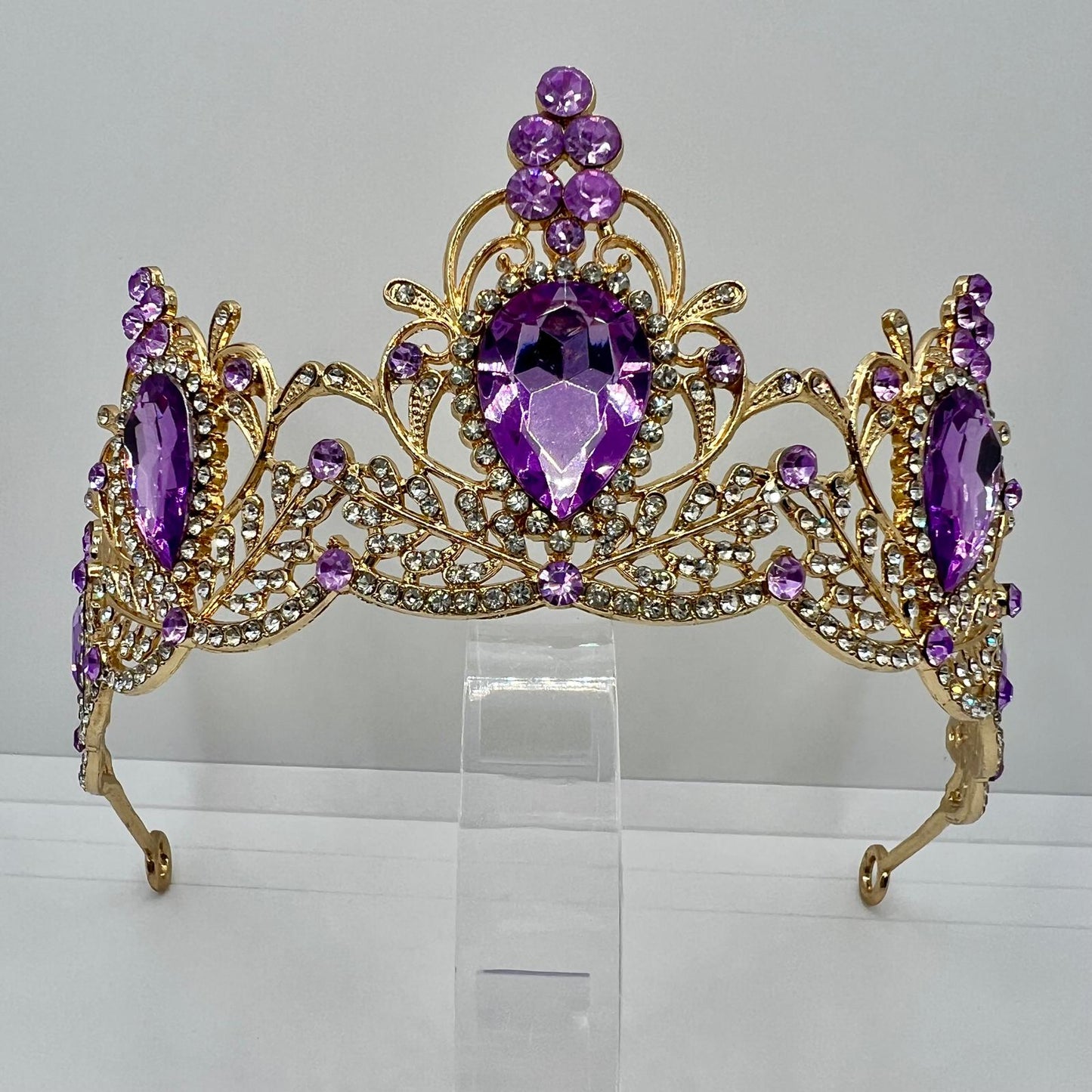 Diadem Krone in Gold mit Lila und Weißen Strasssteinen