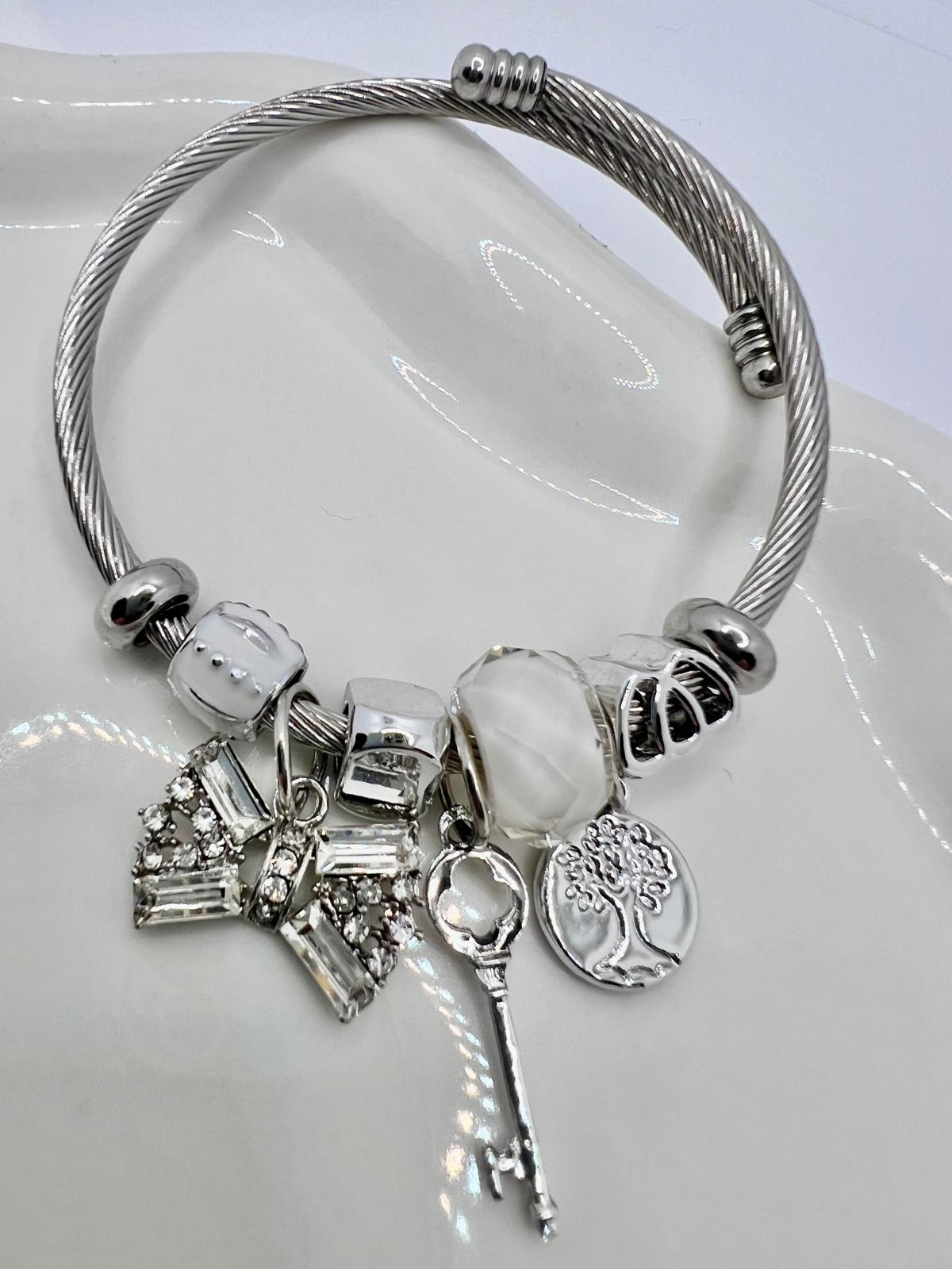 Edelstahl Armreif mit Schlüssel