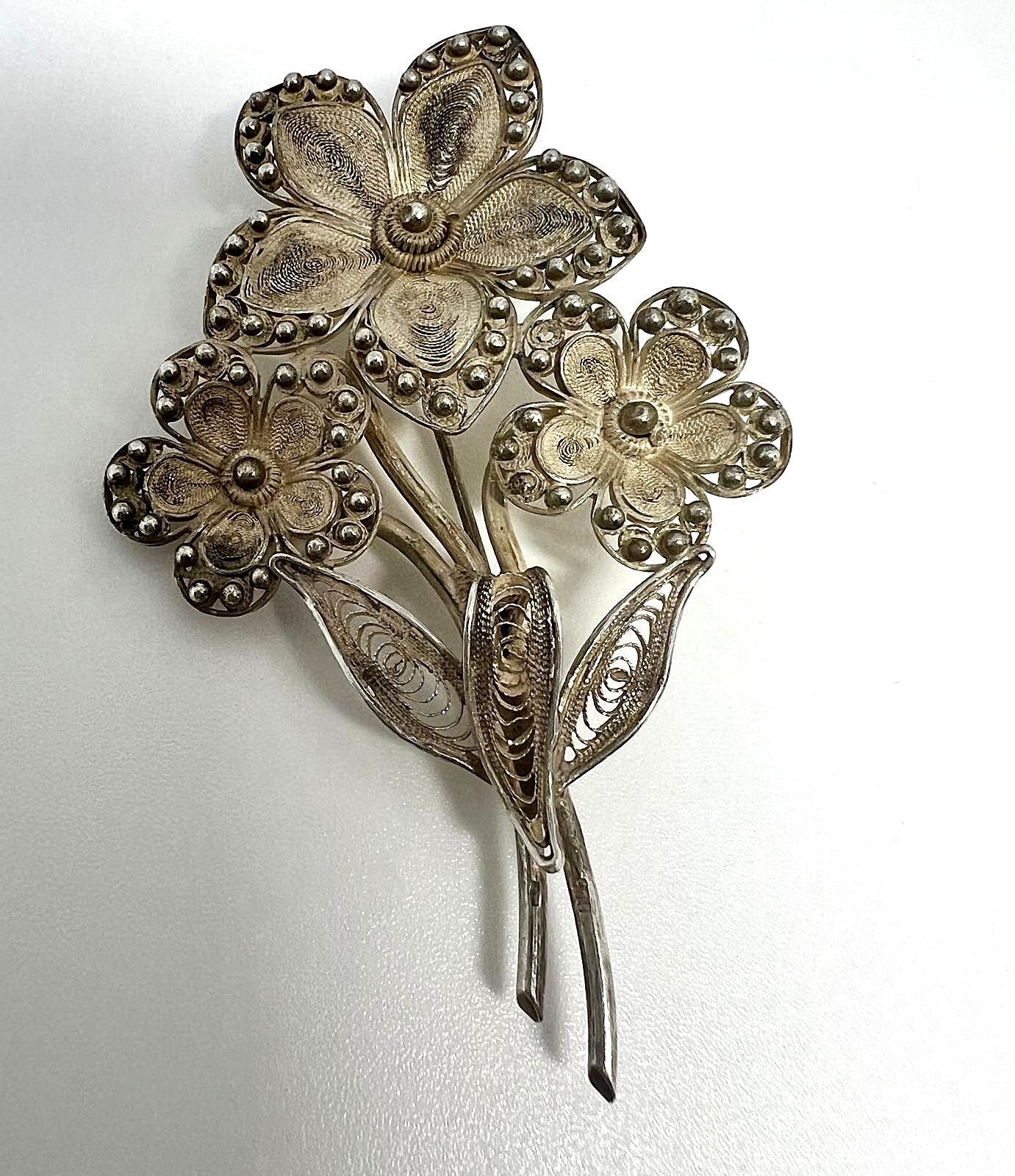 Filigrane Jugendstil Brosche