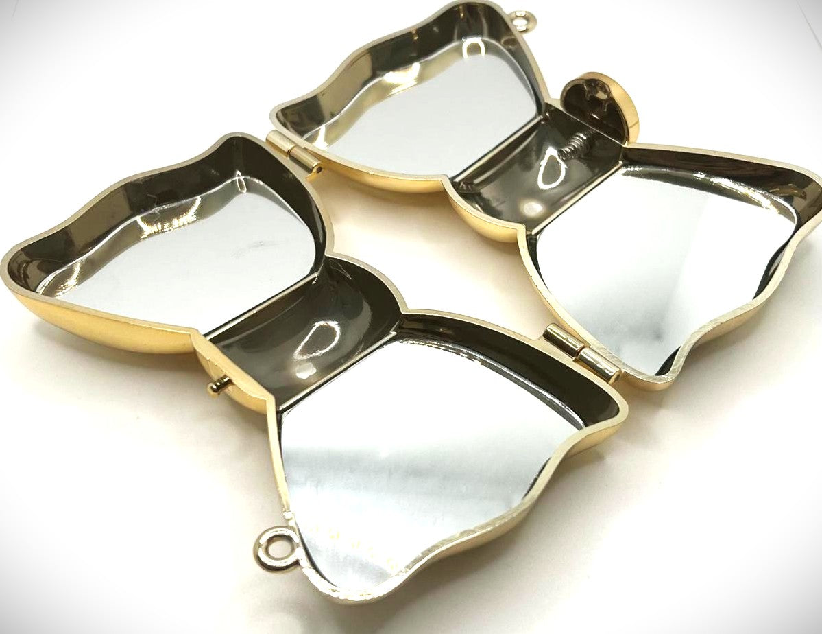 Goldene Mini-Clutch