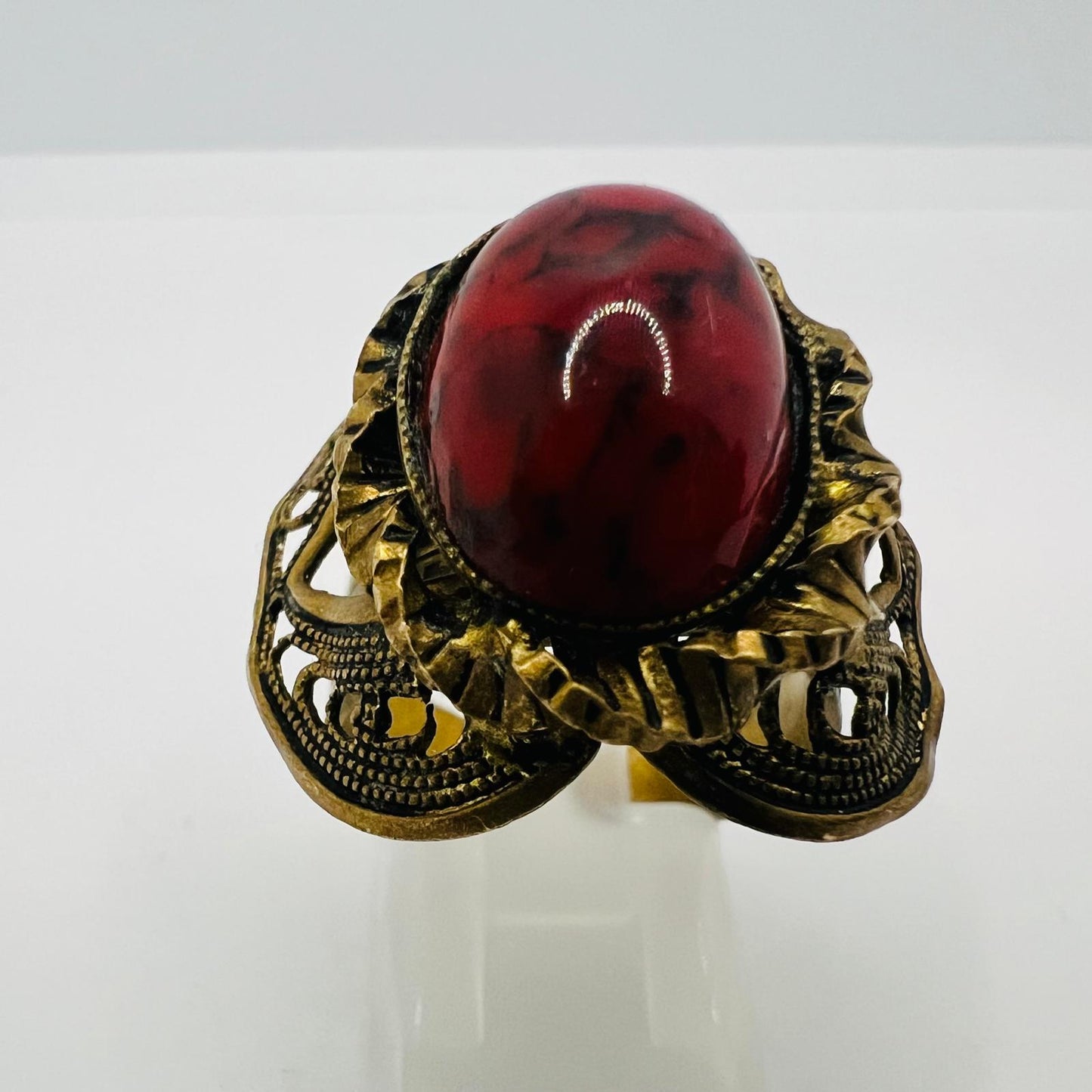 Korallen-Ring aus Messing