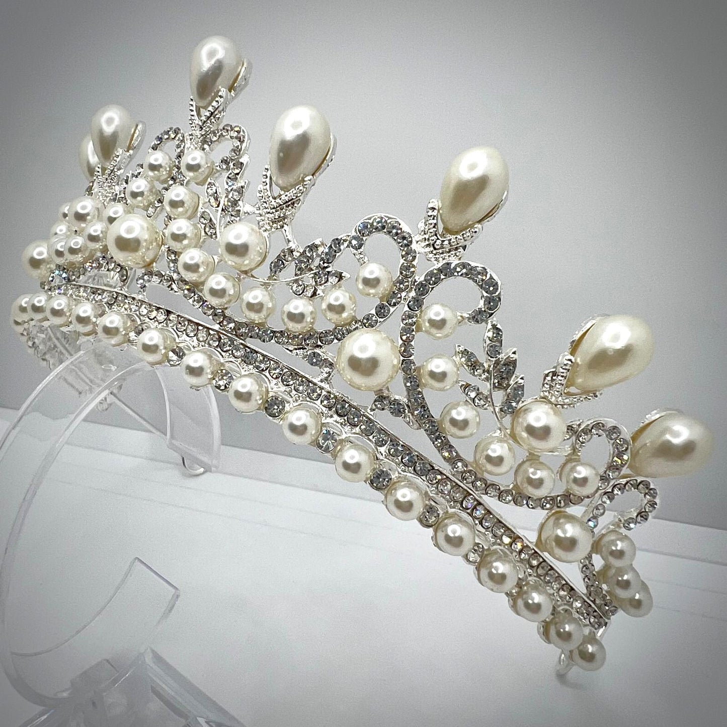 Kristallkrone Queen Tiara Diadem in Silber mit Perlen