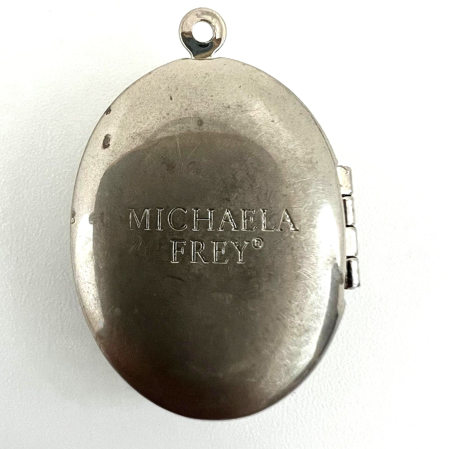 Medaillon von Michaela Frey