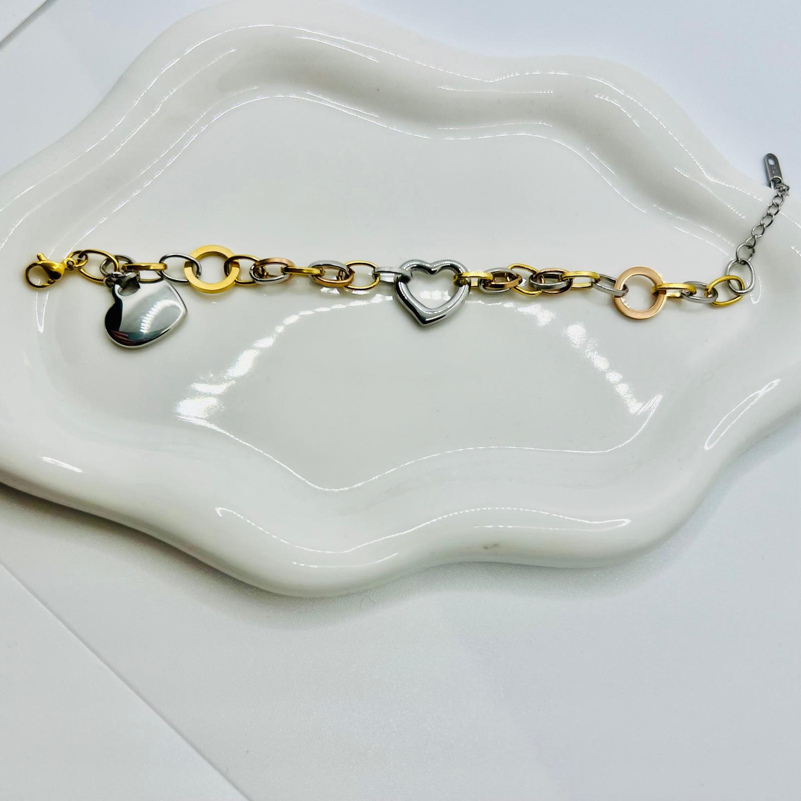 Armband mit Charm Anhängern