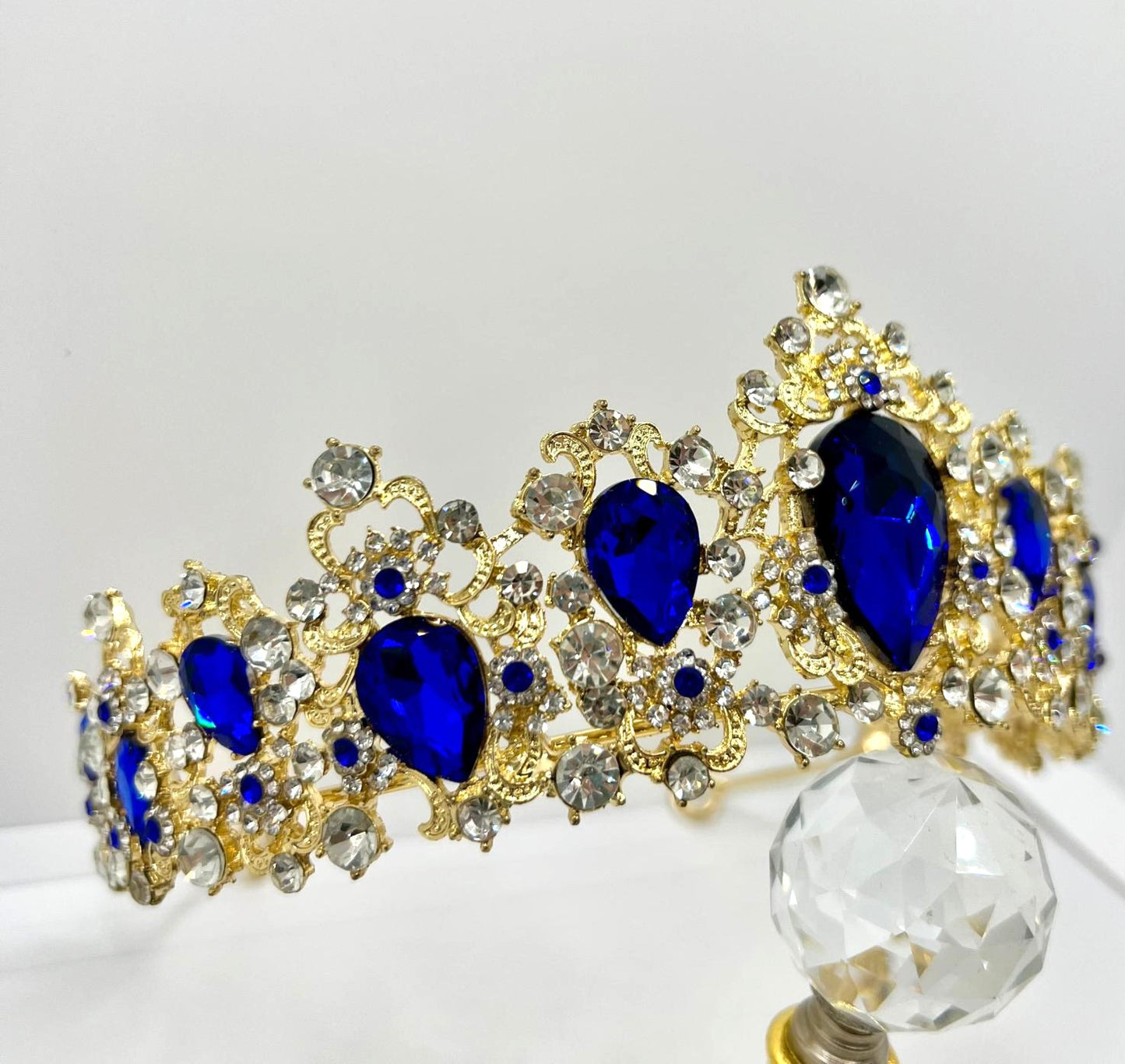 Königin Diadem Gold Blau