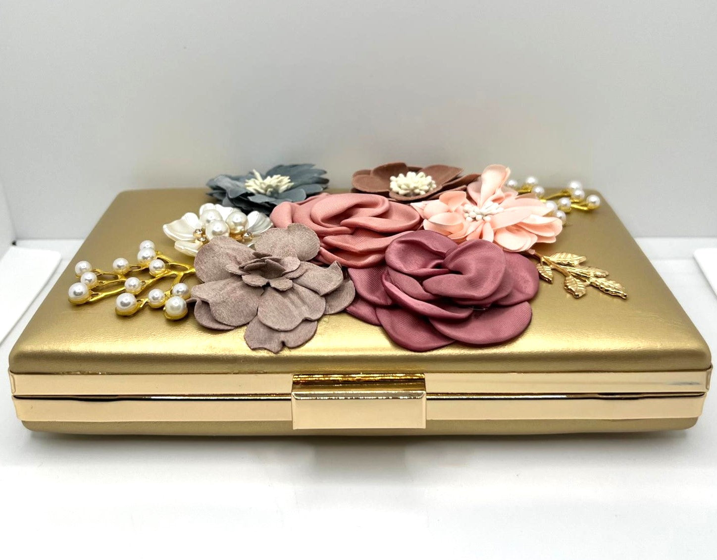 Elegante Clutch Gold Strass 