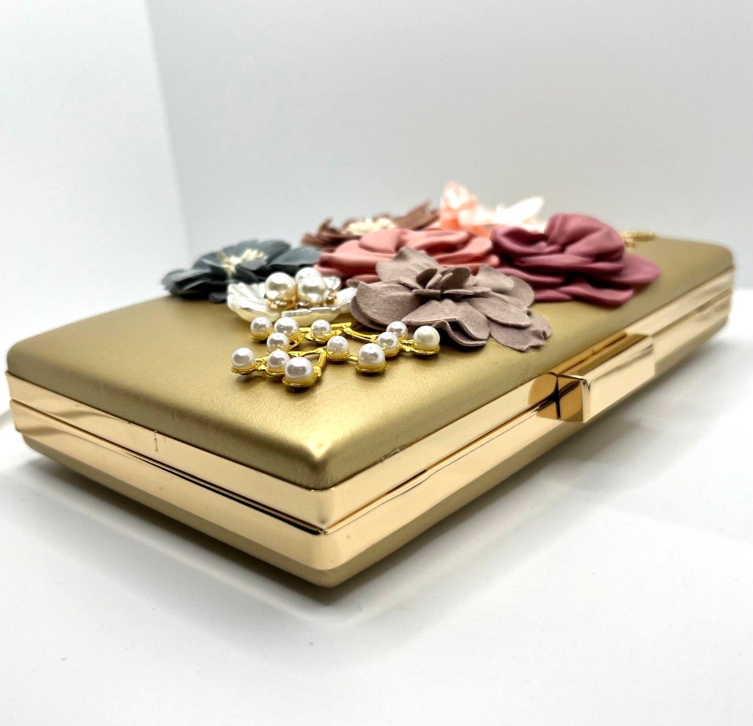 Elegante Clutch Gold Strass 