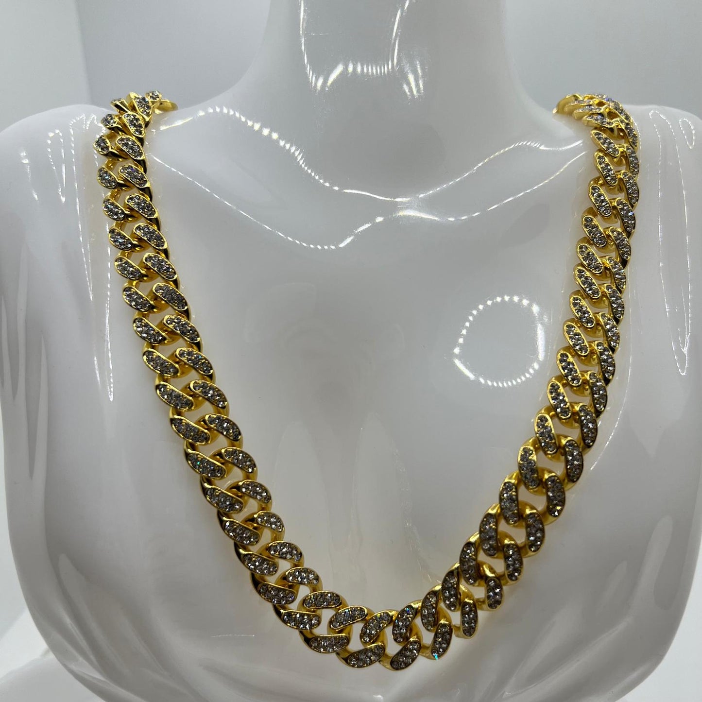 Cuban Kette mit Strasseinlage Gold