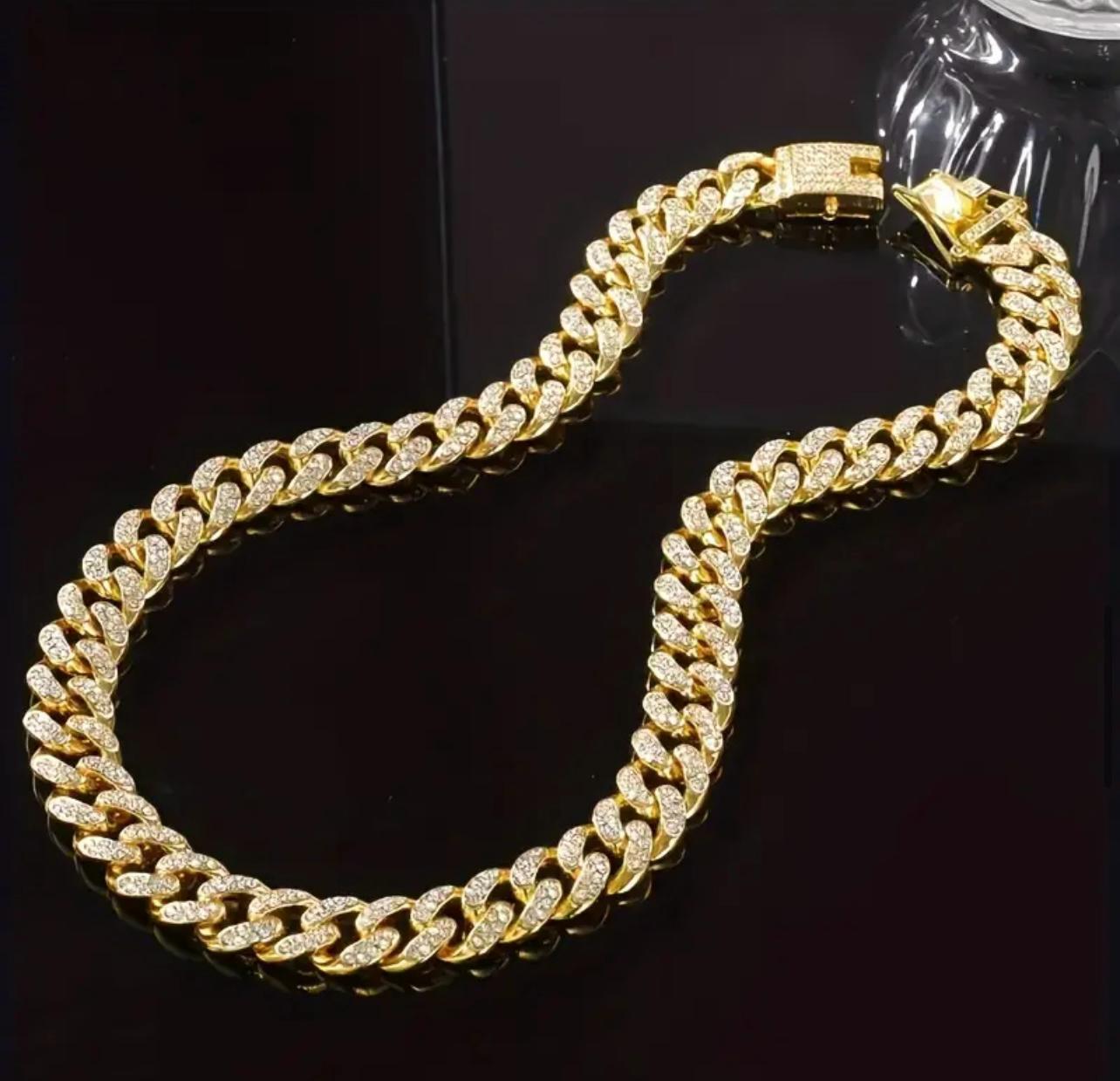 Lange Cuban Kette mit Strasseinlage Gold