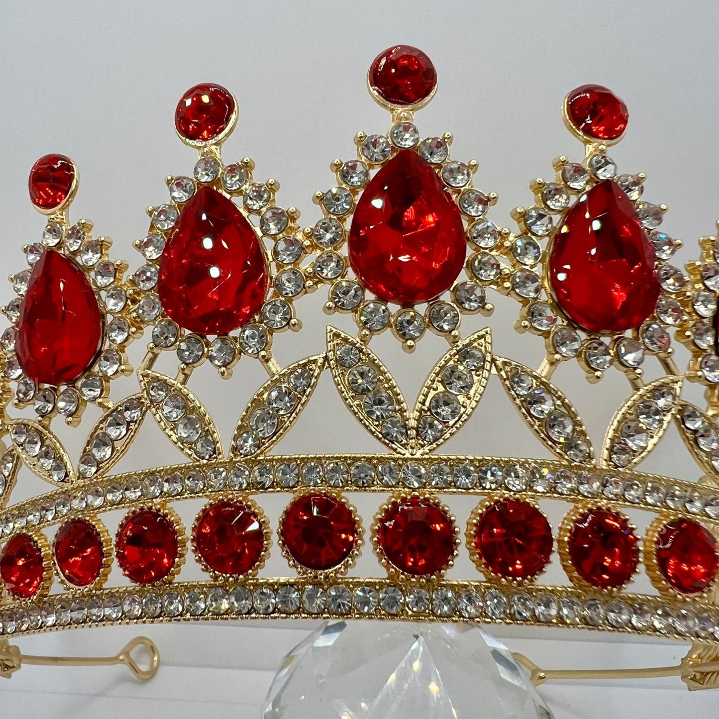 Königin Diadem Tiara – Gold & Rot