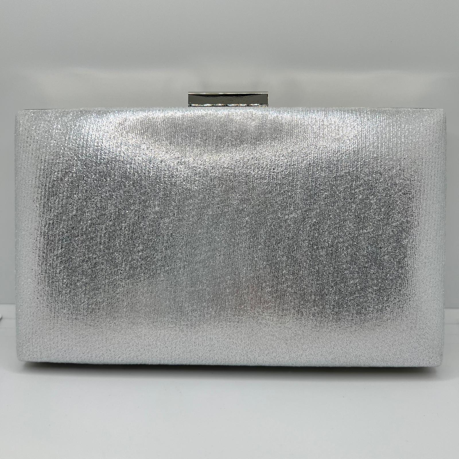 Elegante Perlen-Clutch mit Strass-Bordüre