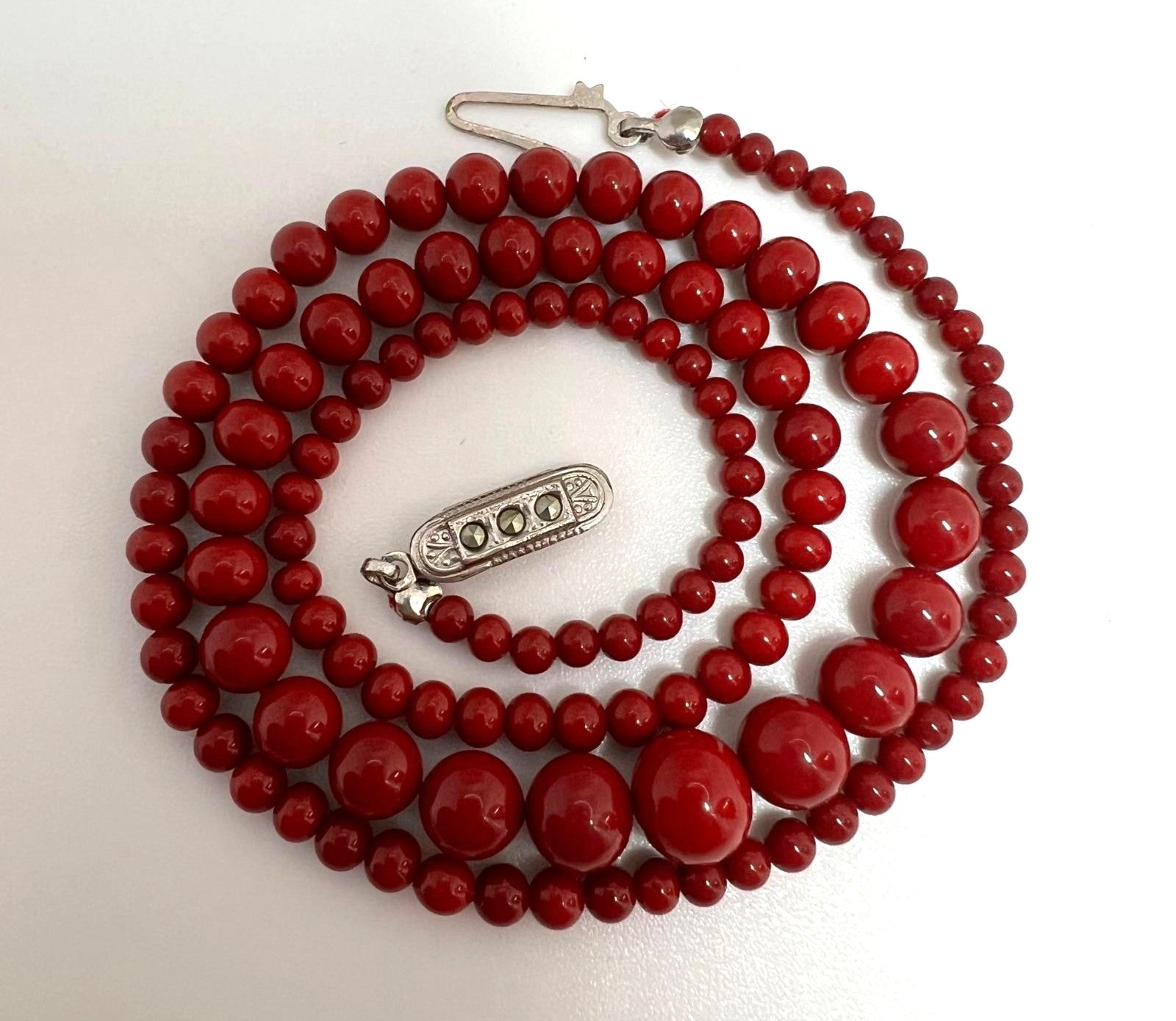 Schlichte Vintage Korallenkette 