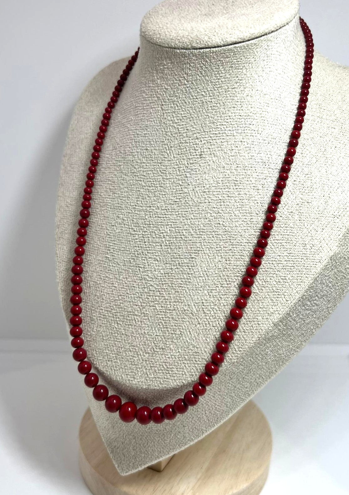 Schlichte Vintage Korallenkette 