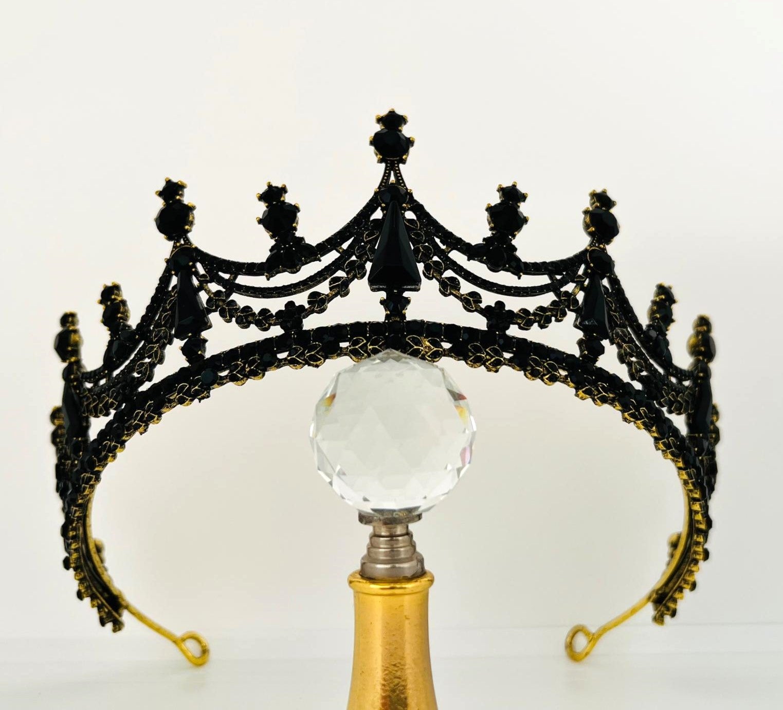 Königin Diadem Gold Schwarz