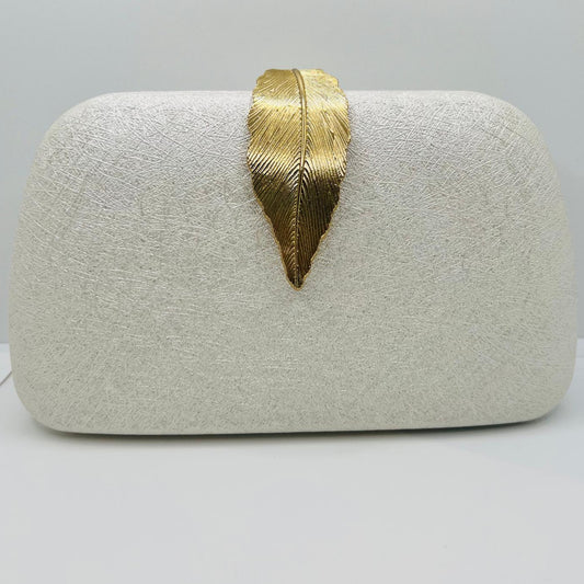 Silberne Abendtasche – Clutch