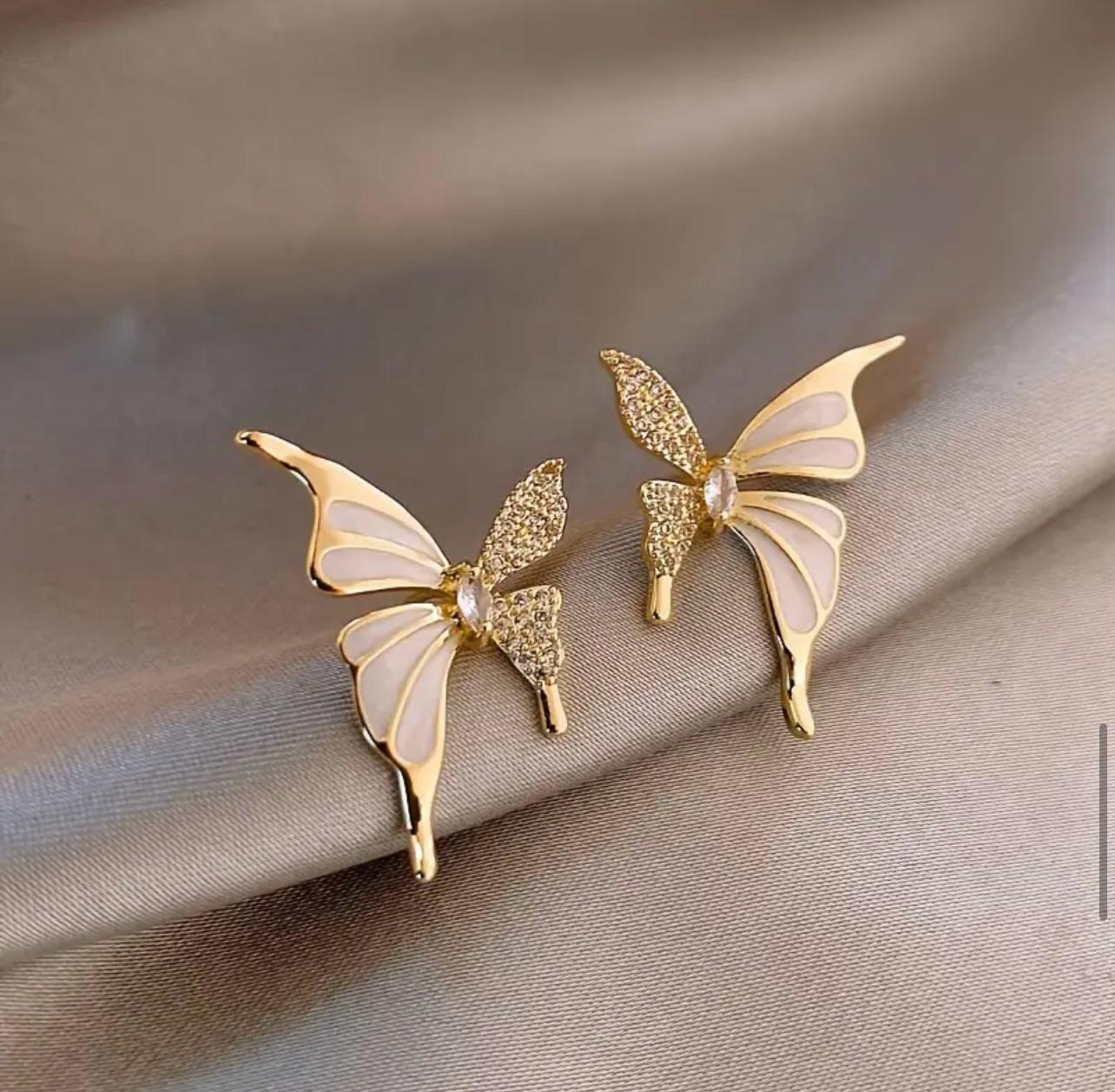 Statement Butterfly Design Ohrstecker