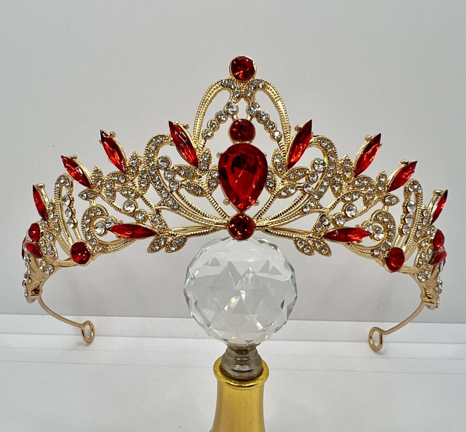 Tekelamon Tiara 