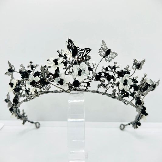  Tiara mit Blumen und Schmetterlingen