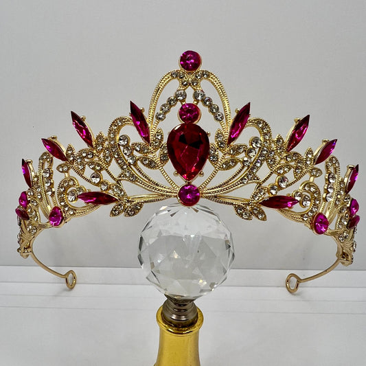 goldene Tiara mit rosa Strasssteinen 