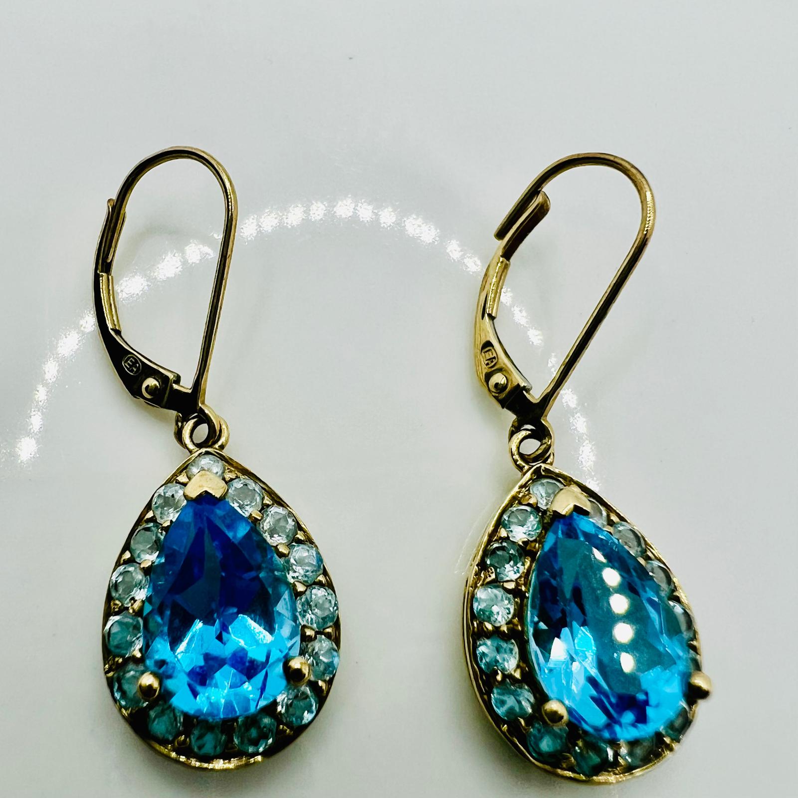 Vintage 333 Gold Ohrringe Topaz